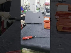 फोल्डेबल सोलर चार्जर 4 फोल्ड अनफोल्ड साइज 1670*500*5एमएम यात्रियों और कैंपरों के लिए