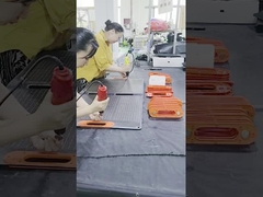 फोल्डेबल सोलर चार्जर की दक्षता 23.5% तक अनुकूलित फैला आकार 1670* 500* 5MM