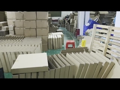 शॉर्ट सर्किट करंट 13.3A पोर्टेबल सोलर पावर बैकपैक अनफॉल आकार 588*498*78 मिमी